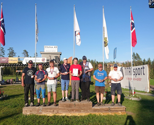 Medaljevinnerne i lagskytingsklassen.